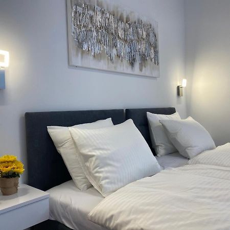 Luxury Studios & Room Five Σπλιτ Εξωτερικό φωτογραφία