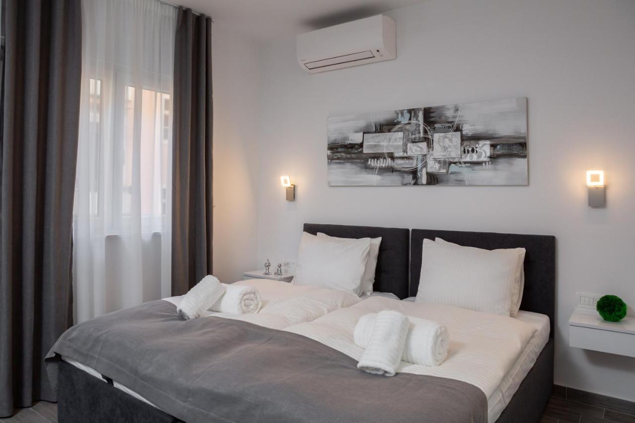 Luxury Studios & Room Five Σπλιτ Εξωτερικό φωτογραφία