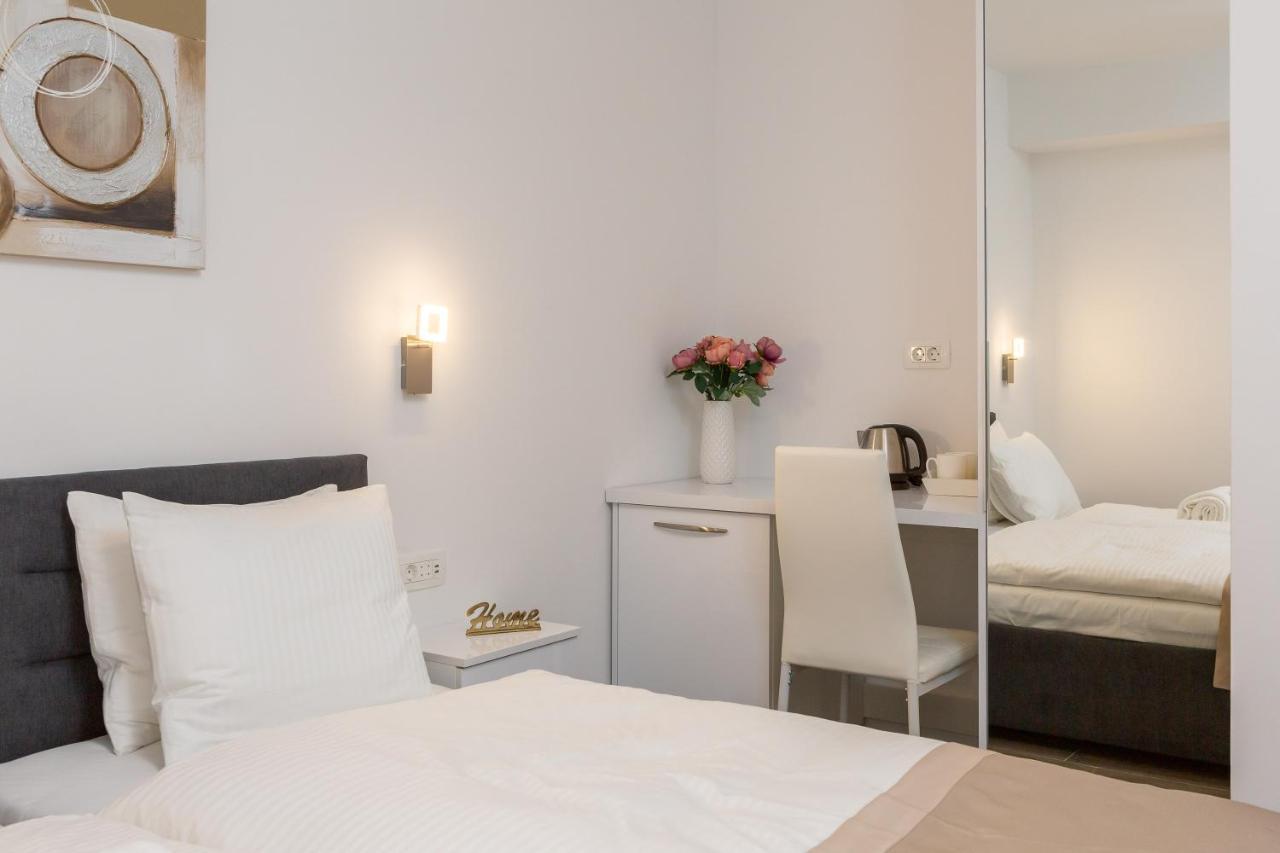 Luxury Studios & Room Five Σπλιτ Εξωτερικό φωτογραφία