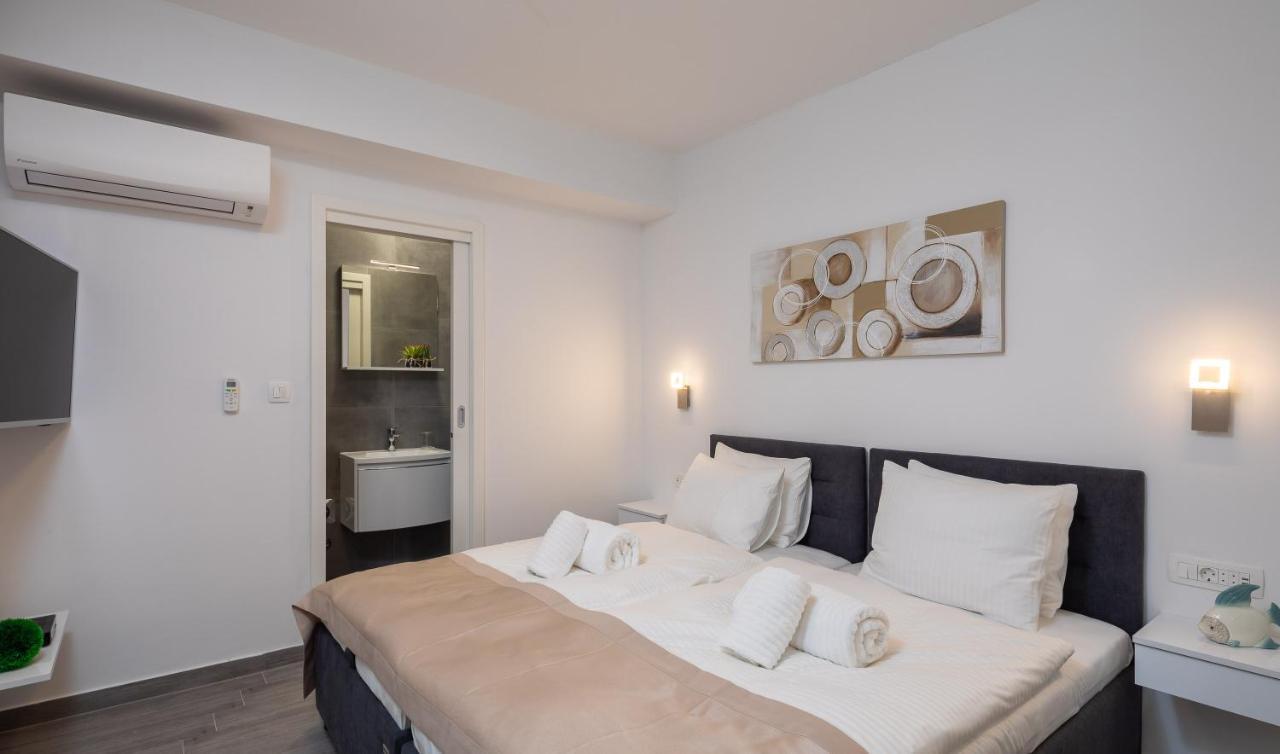 Luxury Studios & Room Five Σπλιτ Εξωτερικό φωτογραφία