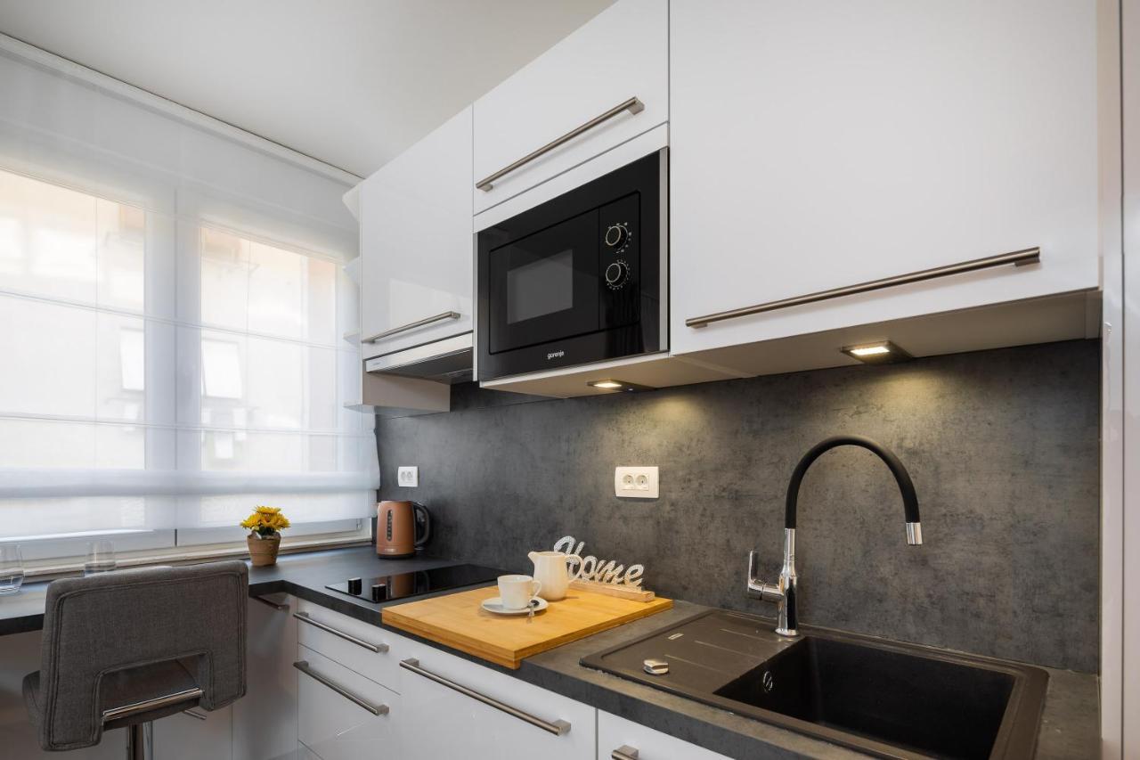 Luxury Studios & Room Five Σπλιτ Εξωτερικό φωτογραφία